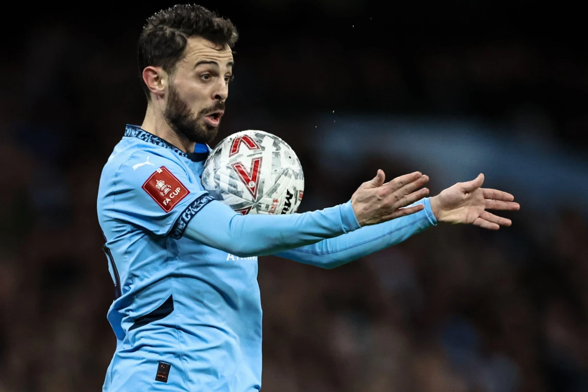 FC Barcelone: Bernardo Silva, à tout prix